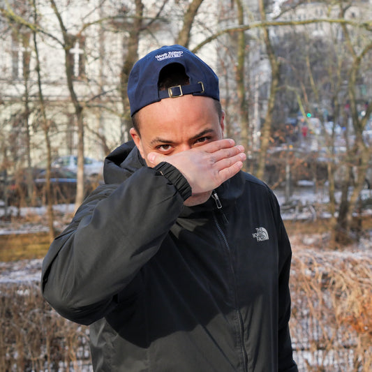 NEVER BORED UNLTD. - Doppelbesticktes Cap