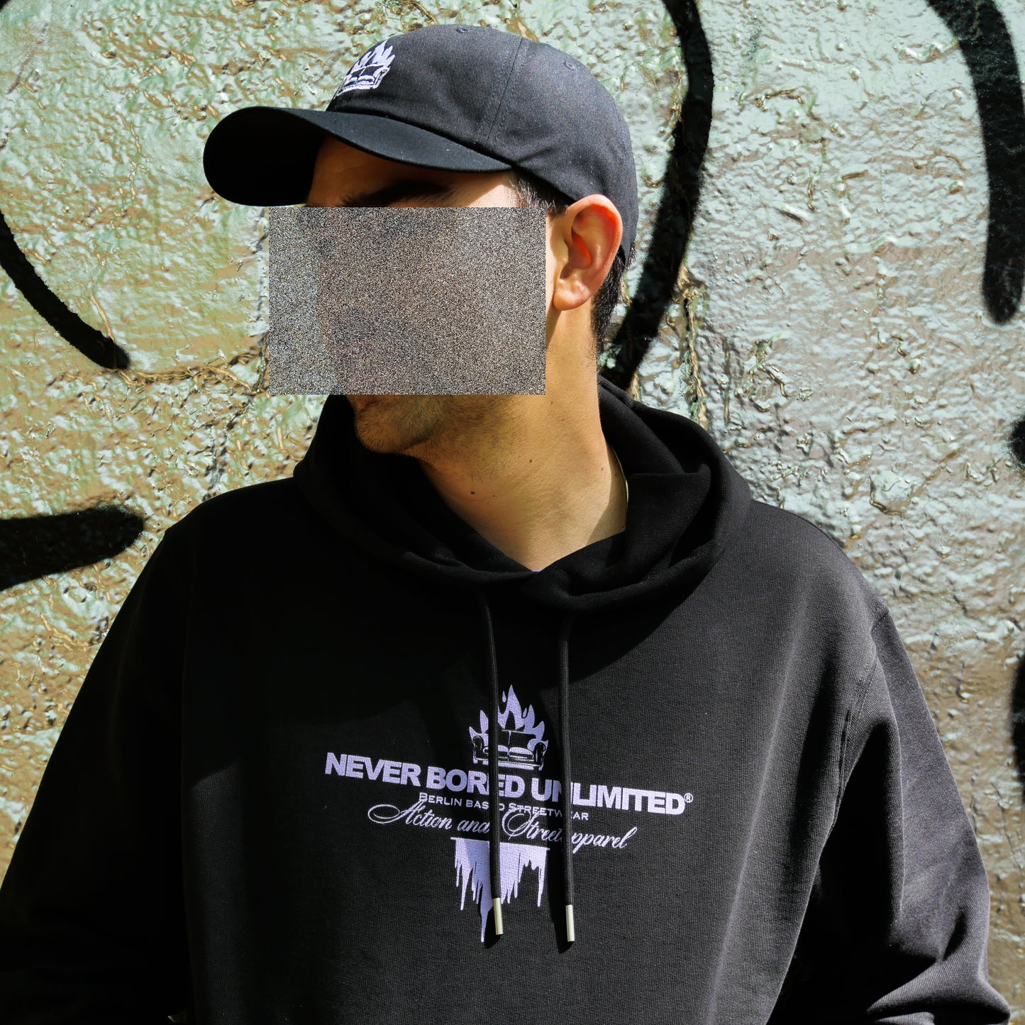 THE BEAUTY OF VANDALISM | NBU Hoodie