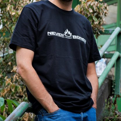 NEVER BORED UNLTD. - Basic T-Shirt